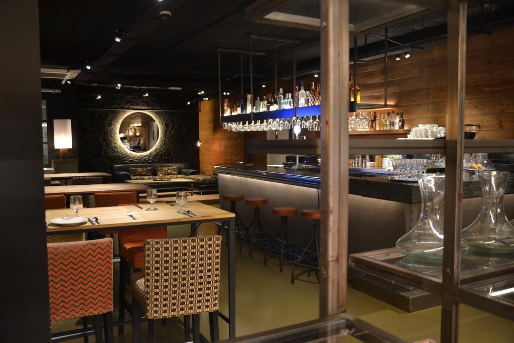 Gatell Hotel Vilanova i la Geltrú Zewnętrze zdjęcie