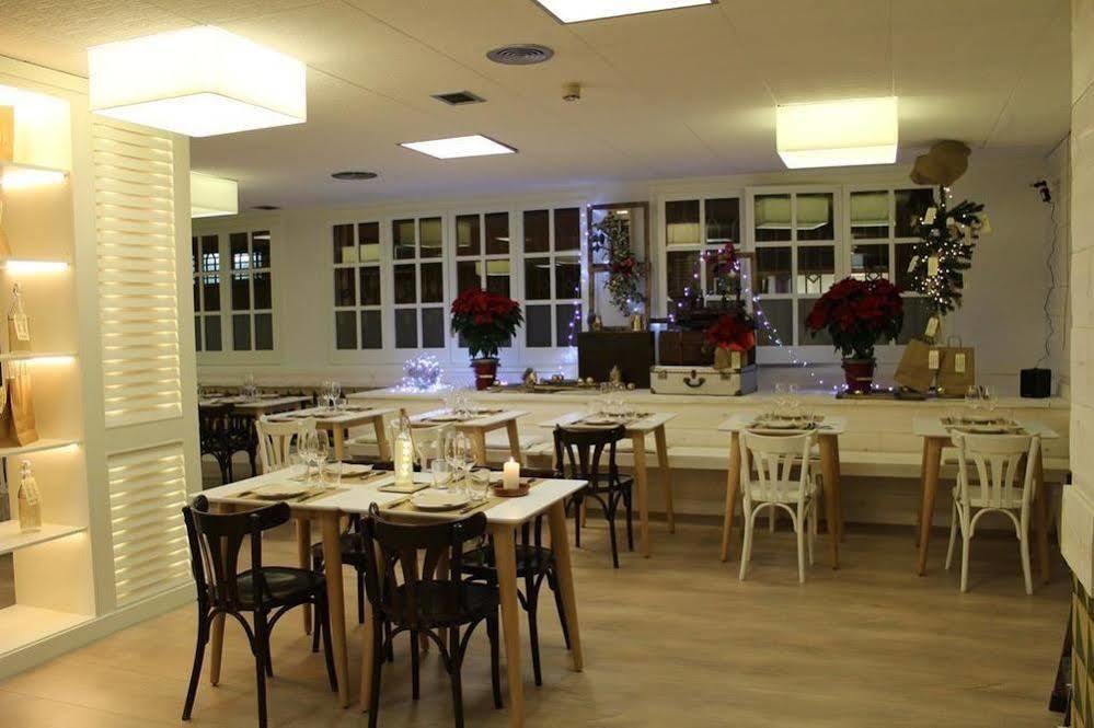 Gatell Hotel Vilanova i la Geltrú Zewnętrze zdjęcie
